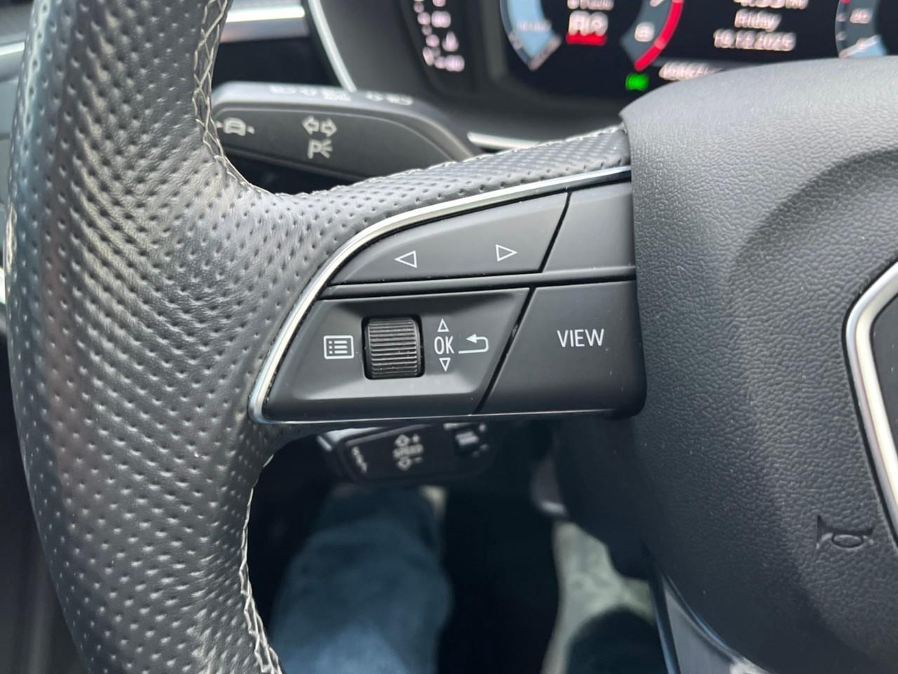 2022 Audi Q3 Quattro S-LINE Photo