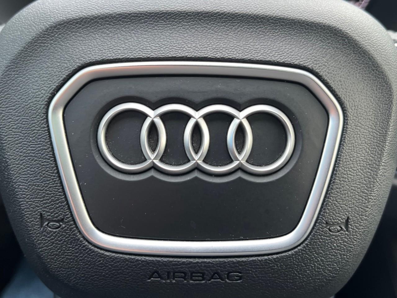 2022 Audi Q3 Quattro S-LINE Photo
