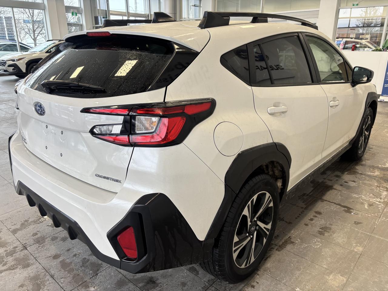 2024 Subaru Crosstrek TOURING   ONE OWNER   CLEAN CARFAX   APPLE CARPLAY Photo