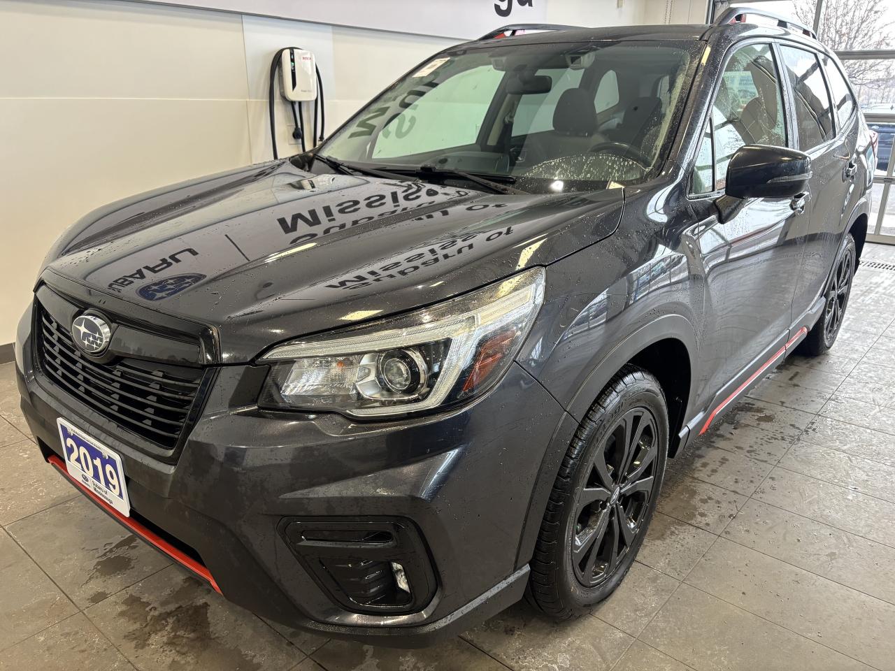 2019 Subaru Forester SPORT W/EYESIGHT  CLEAN CARFAX  SUNROOF   BACK CAM Photo2