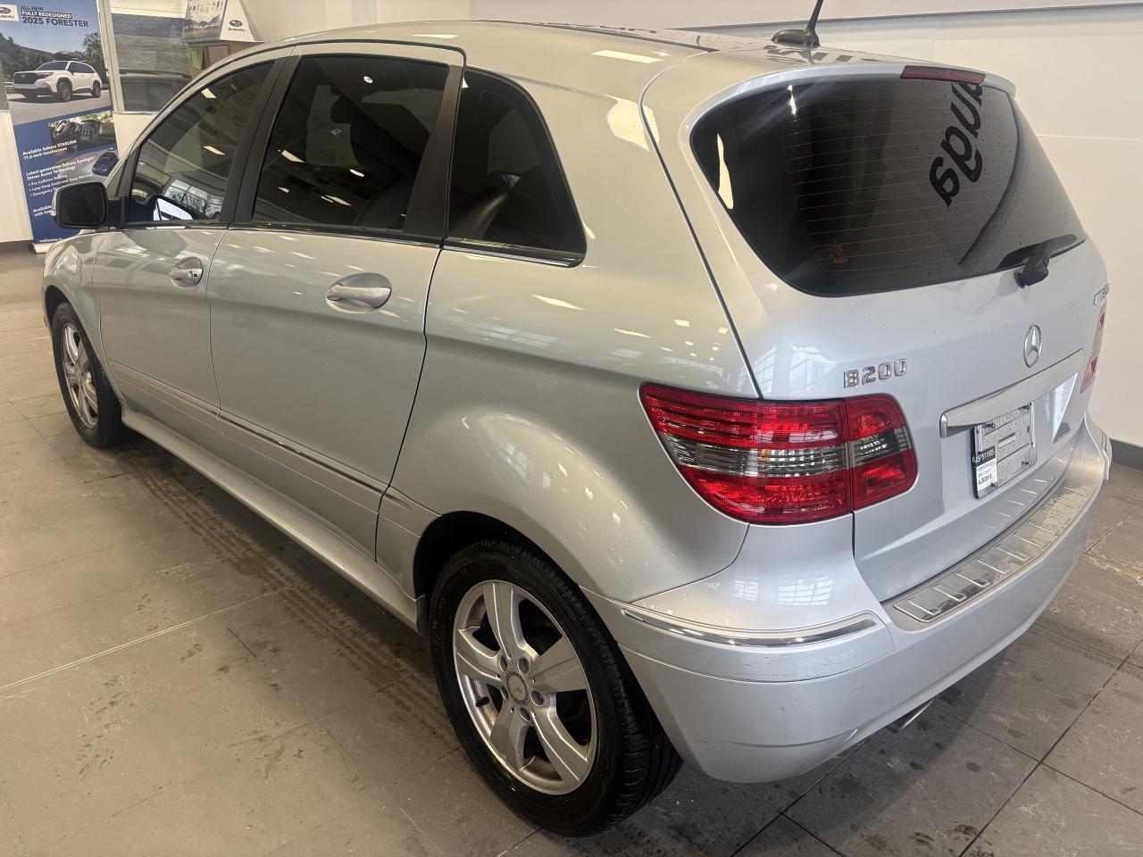 2010 Mercedes-Benz B-Class LOW KM CLEAN CARFAX 2 SETS OF TIRES/RIMS SOLD ASIS Photo