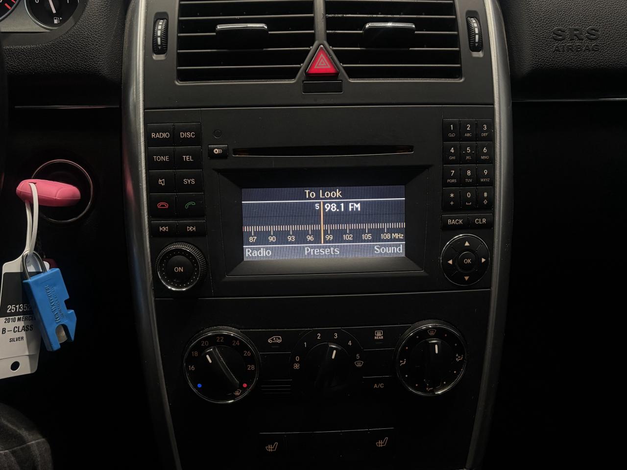 2010 Mercedes-Benz B-Class LOW KM CLEAN CARFAX 2 SETS OF TIRES/RIMS SOLD ASIS Photo