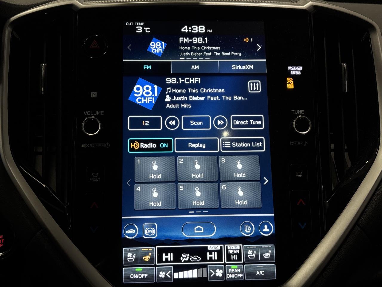 2023 Subaru ASCENT PREMIER  7 PASS   LOW KM   NAVI   SUNROOF  LEATHER Photo