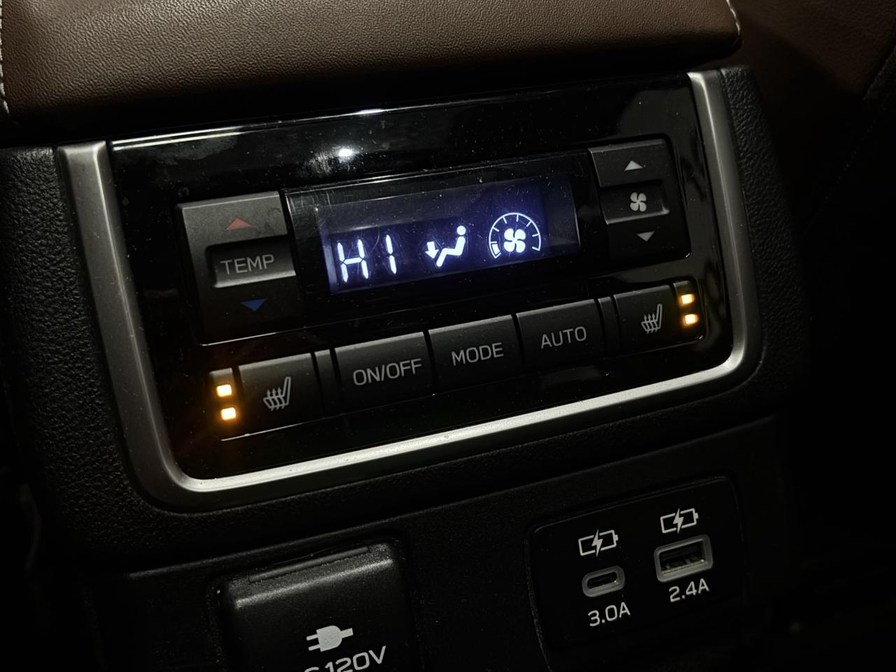 2023 Subaru ASCENT PREMIER  7 PASSENER   CLEAN CARFAX   NAVI  SUNROOF Photo