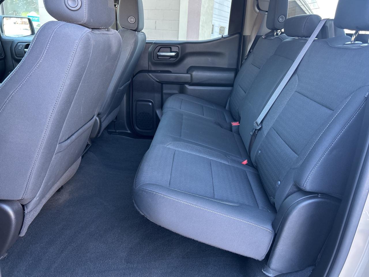 2022 Chevrolet Silverado 1500 Custom Trail Boss 5.3L/4X4 CALL NAPANEE 6133542100 Photo