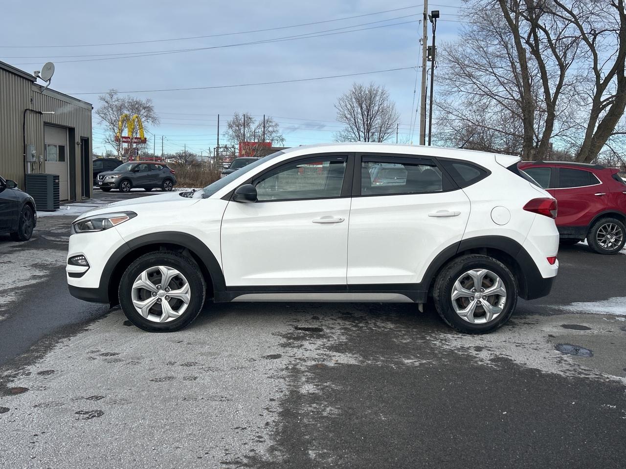 2018 Hyundai Tucson AWD CALL NAPANEE 613-354-2100 Photo