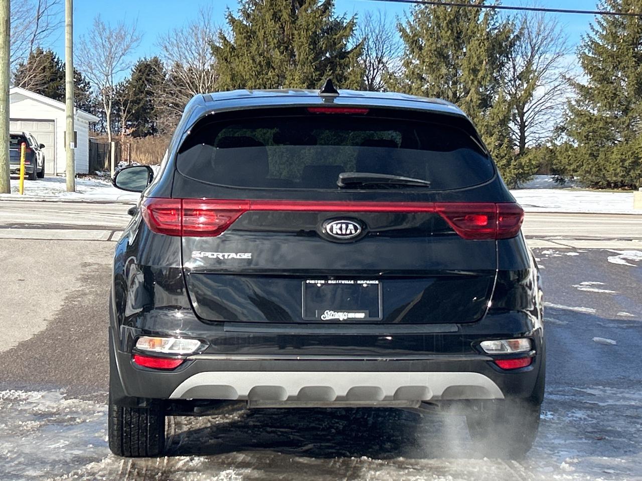 2021 Kia Sportage LX AWD/HEATED SEATS/BACKUP CAM CALL PICTON 161K Photo3