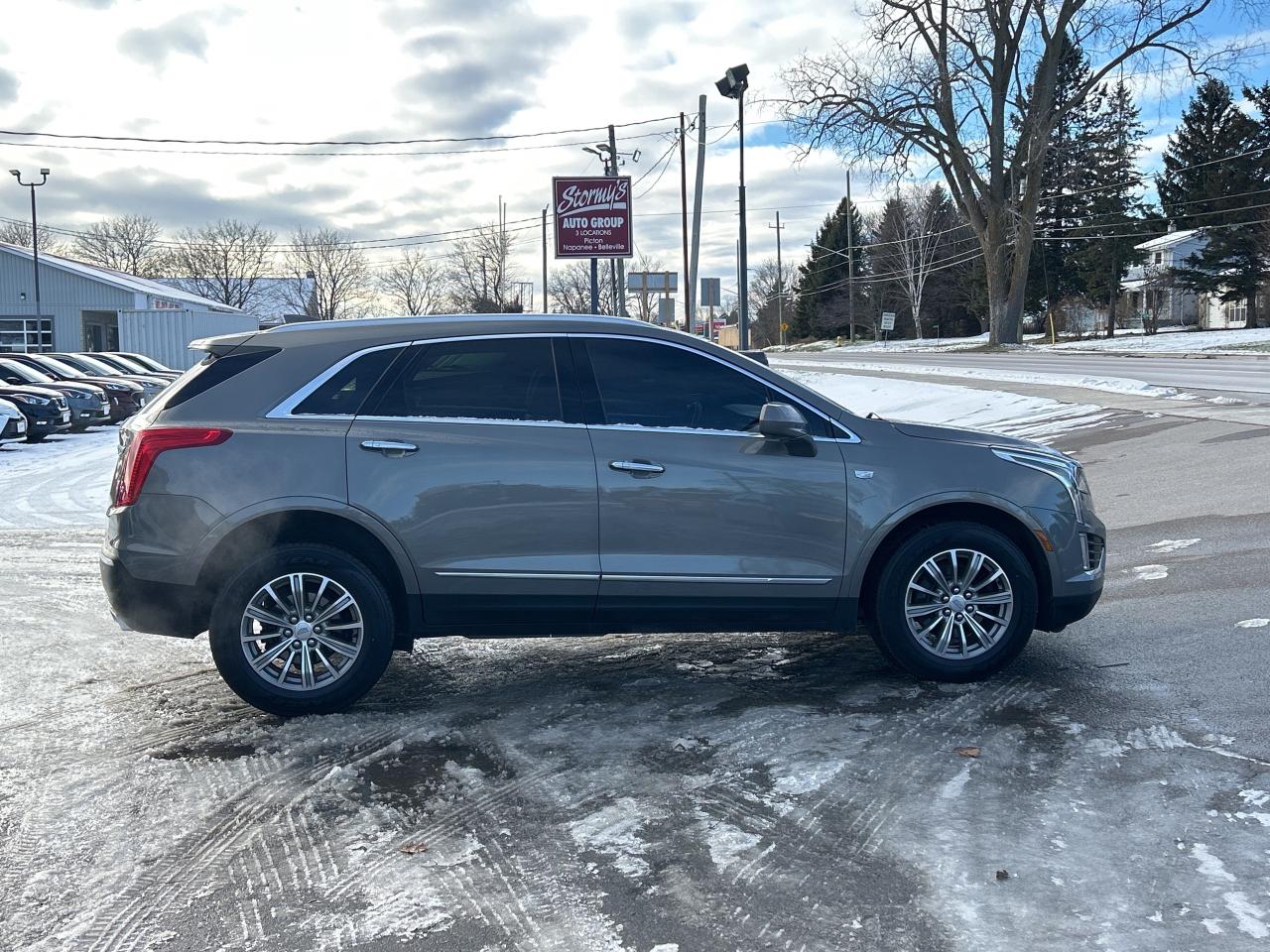 2017 Cadillac XT5 Luxury AWD/REMOTE START/PWR LIFT GATE CALL PICTON Photo