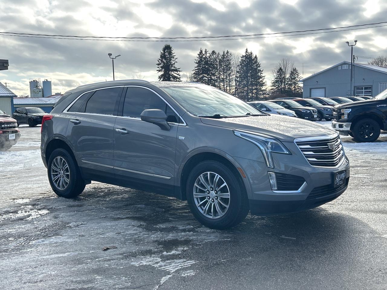 2017 Cadillac XT5 Luxury AWD/REMOTE START/PWR LIFT GATE CALL PICTON Photo