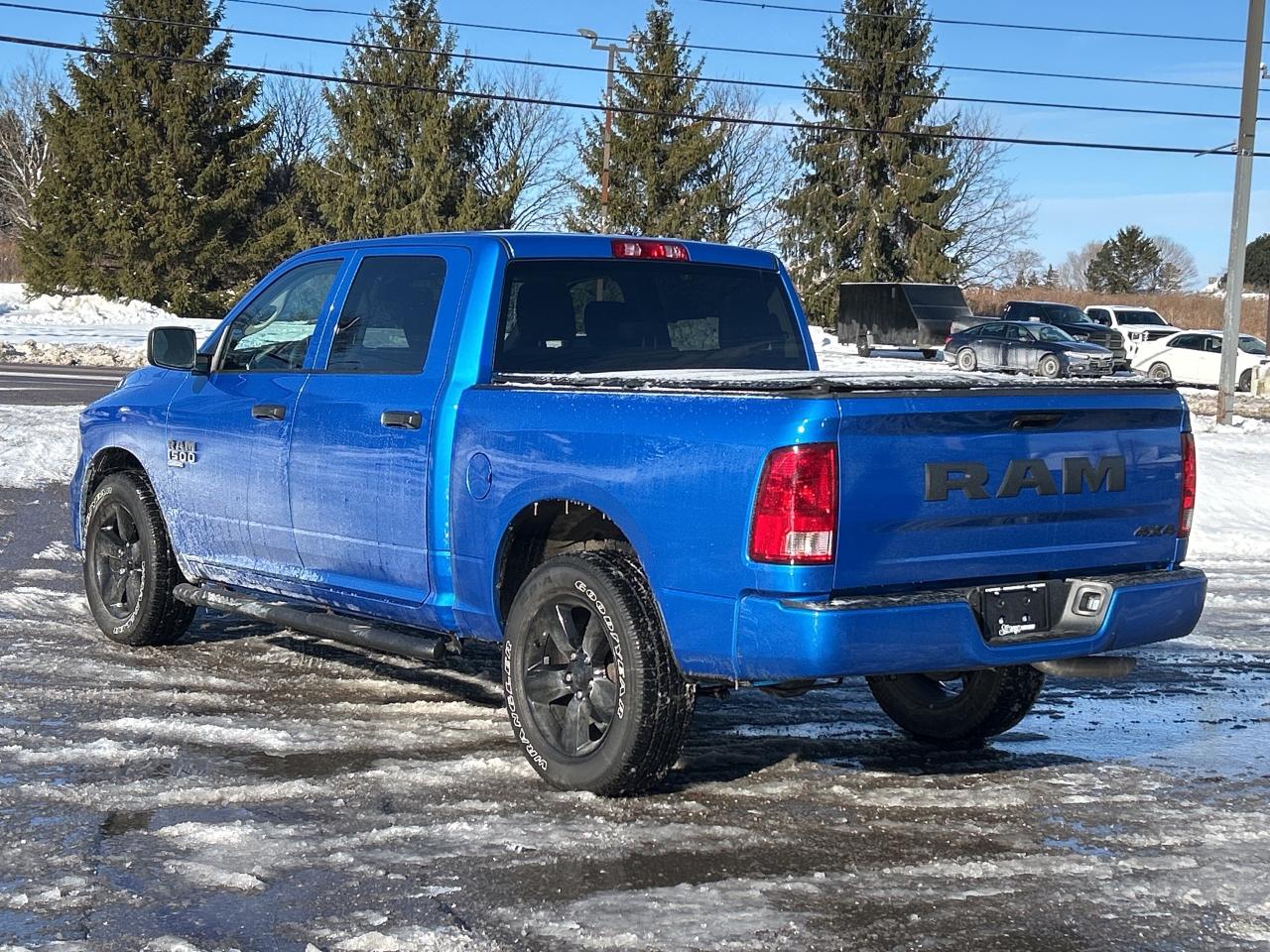 2023 RAM 1500 Classic Express 5.7L/4X4/REMOTE START CALL PICTON 26K KM'S Photo