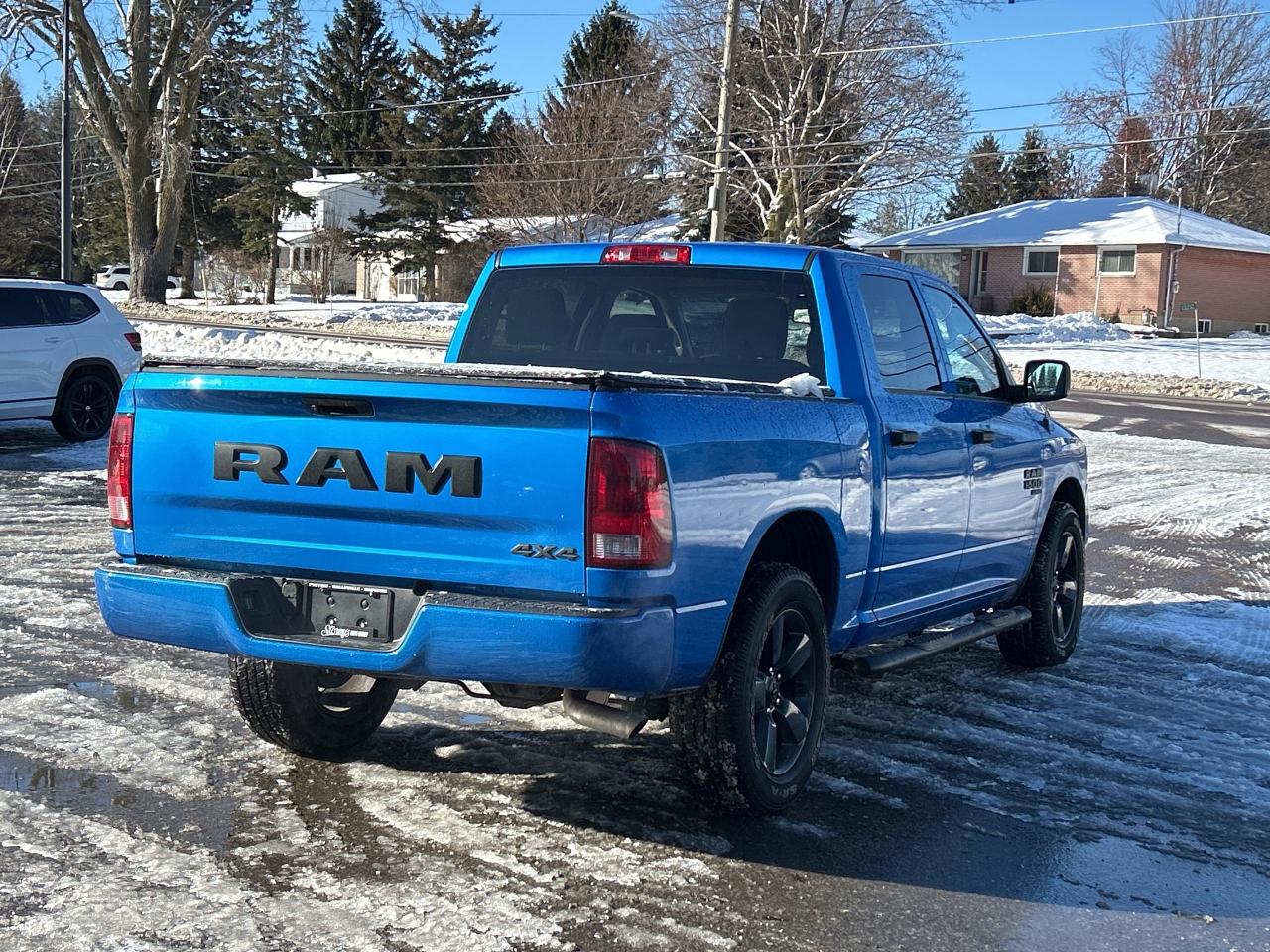 2023 RAM 1500 Classic Express 5.7L/4X4/REMOTE START CALL PICTON 26K KM'S Photo4
