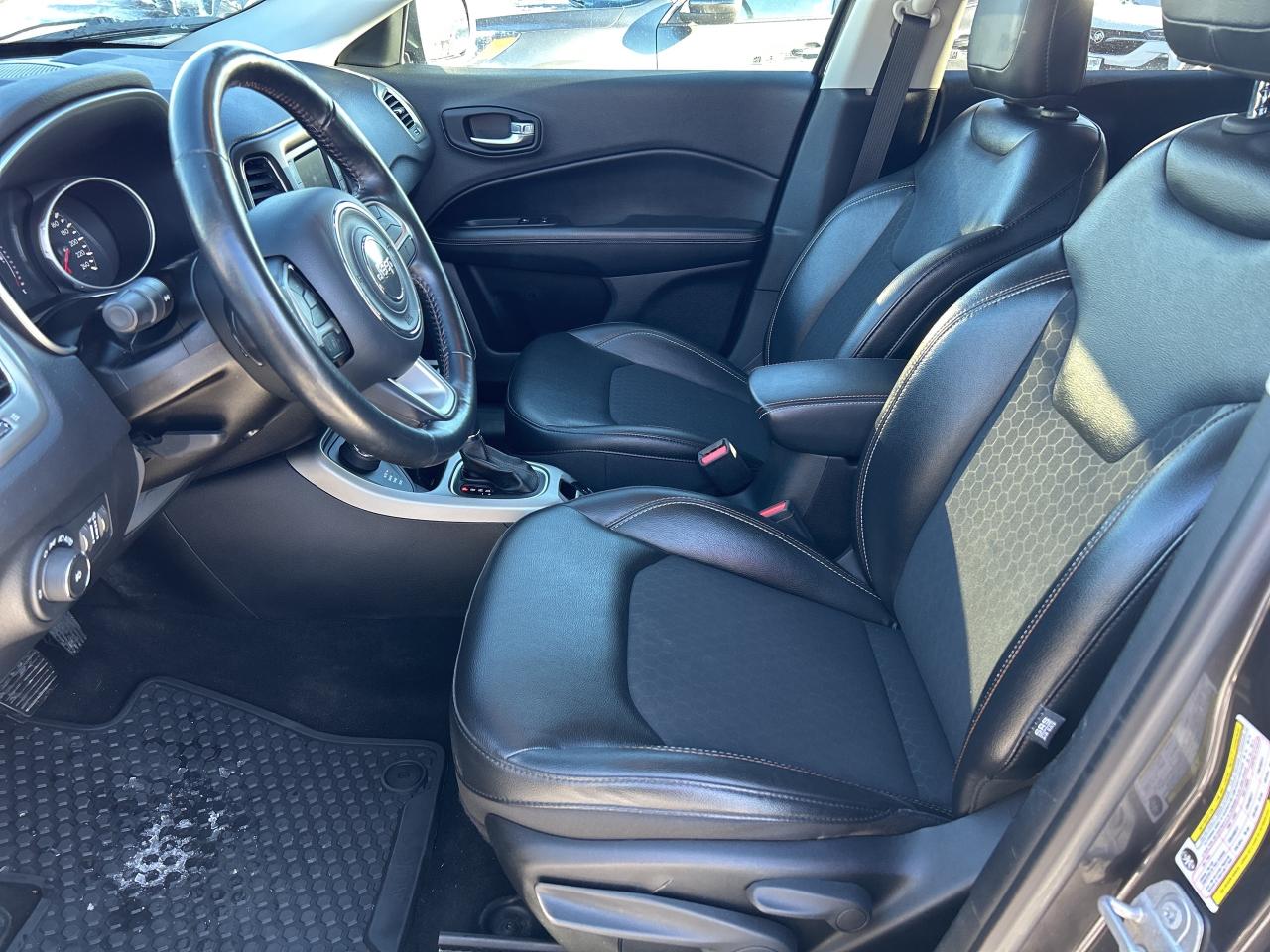 2018 Jeep Compass North HEATED SEATS & STEERING WHEEL CALL PICTON Photo
