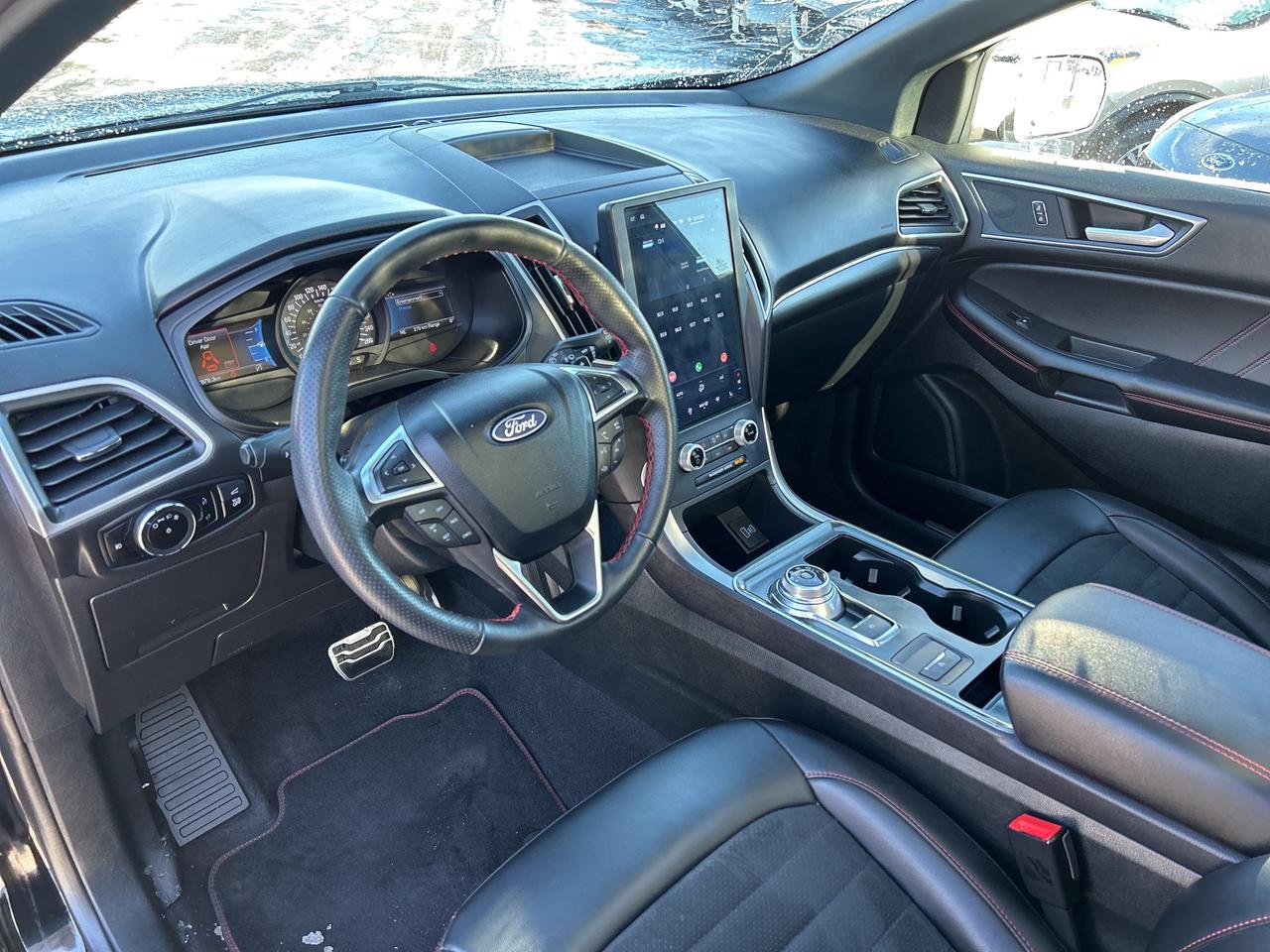 2024 Ford Edge ST Line   FULLY LOADED!!  CALL PICTON 67K KM'S Photo