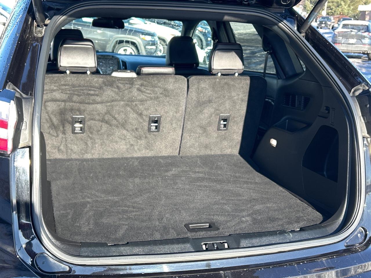 2024 Ford Edge ST Line   FULLY LOADED!!  CALL PICTON 67K KM'S Photo