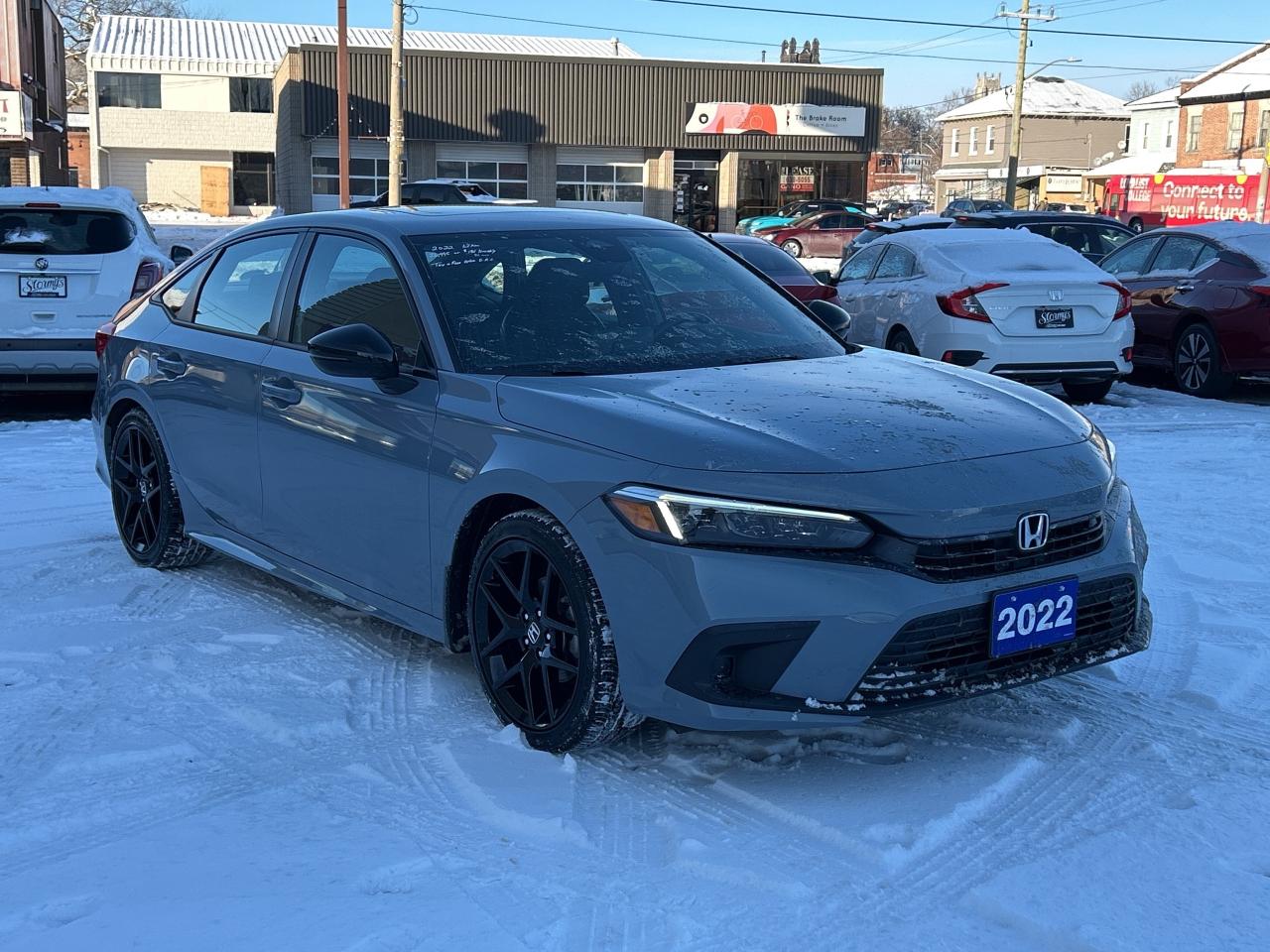 2022 Honda Civic Sedan Sport SUNROOF/HTD SEATS CALL 613-961-8848 62K KMS. Photo