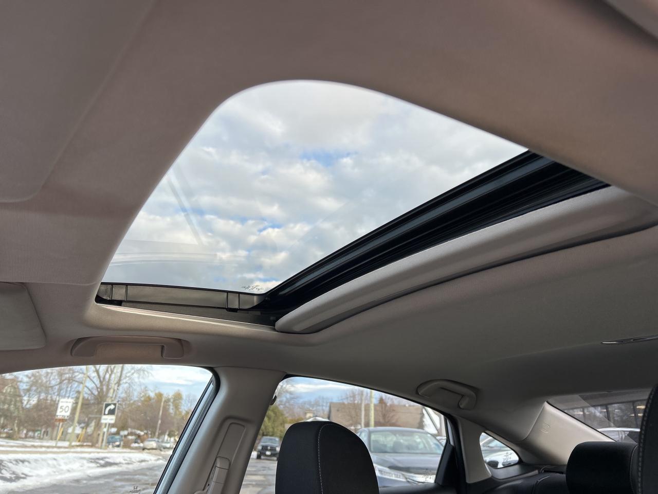 2018 Honda Civic Sedan EX HEATED SEATS/PWR SUNROOF/BACKUP CAM CALL PICTON Photo