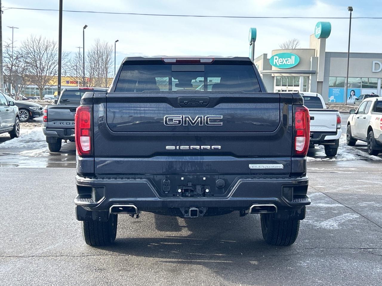 2023 GMC Sierra 1500 ELEVATION Photo