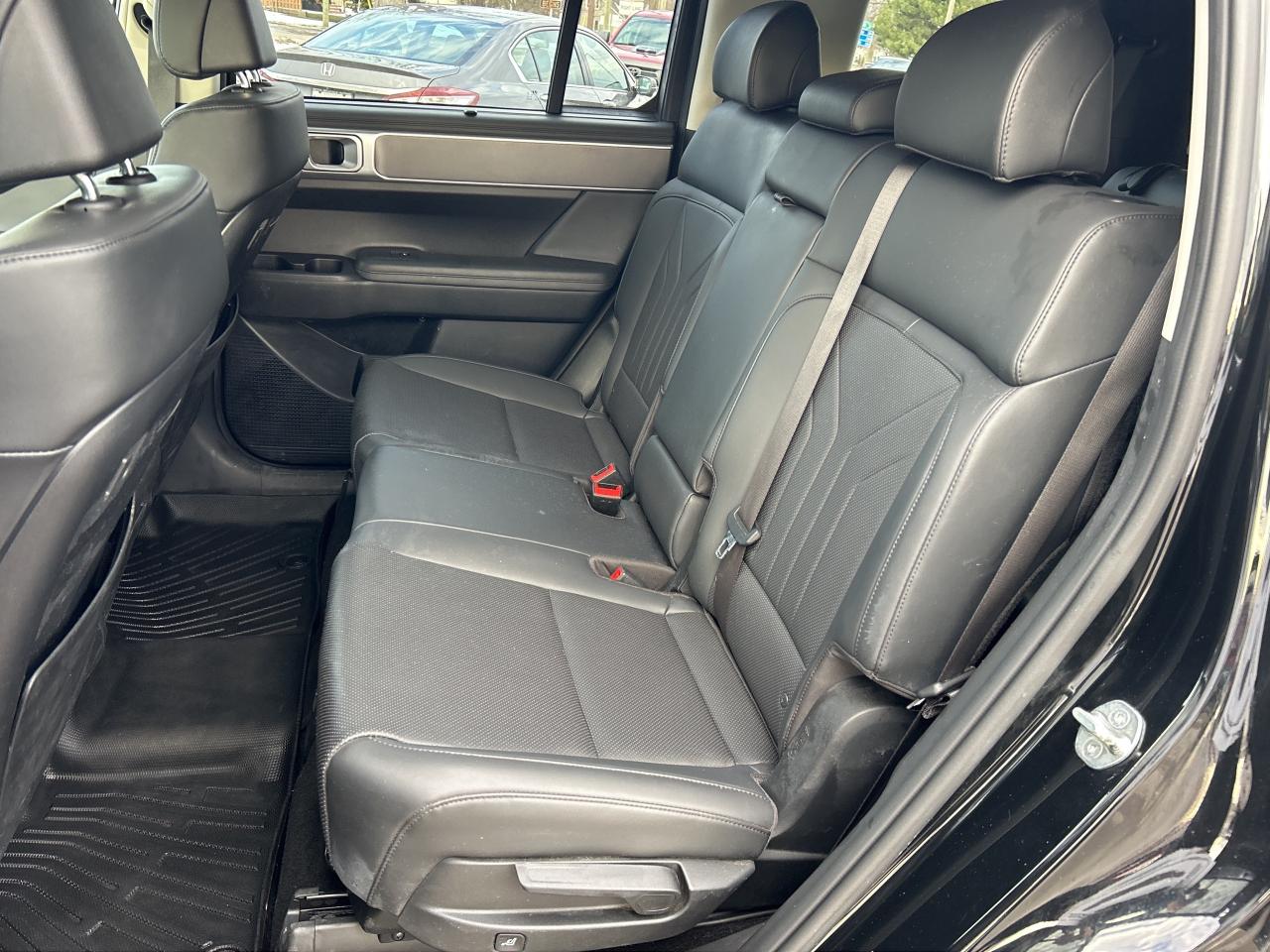 2024 Hyundai Santa Fe XRT FULLY LOADED!!!  CALL PICTON 31K KM'S Photo