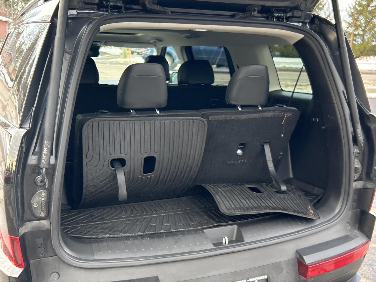 2024 Hyundai Santa Fe XRT FULLY LOADED!!!  CALL PICTON 31K KM'S Photo