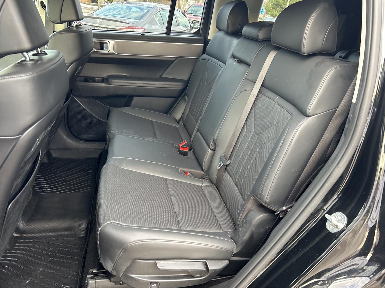 2024 Hyundai Santa Fe XRT FULLY LOADED!!!  CALL NAPANEE 31K KM'S Photo