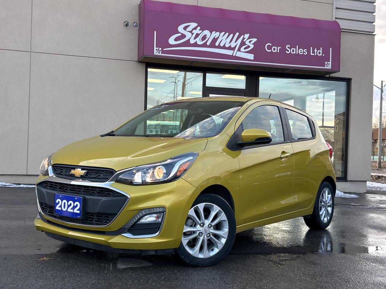 2022 Chevrolet Spark LT HATCH/B.UP CAM **CALL BELLEVILLE 613-961-8848 Photo