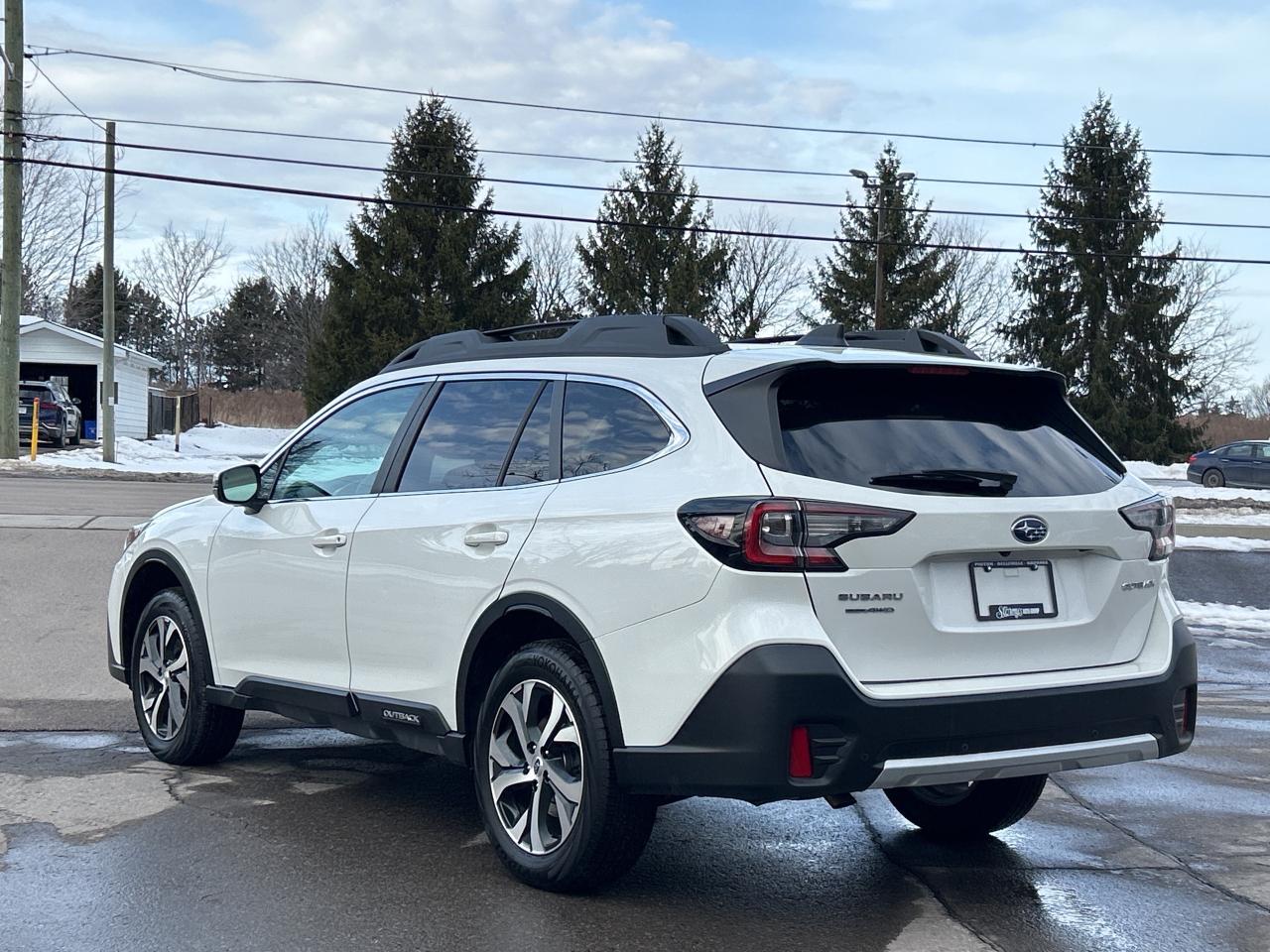 2022 Subaru Outback Limited LEATHER/NAV/PWR SUNROOF CALL PICTON 56K Photo3