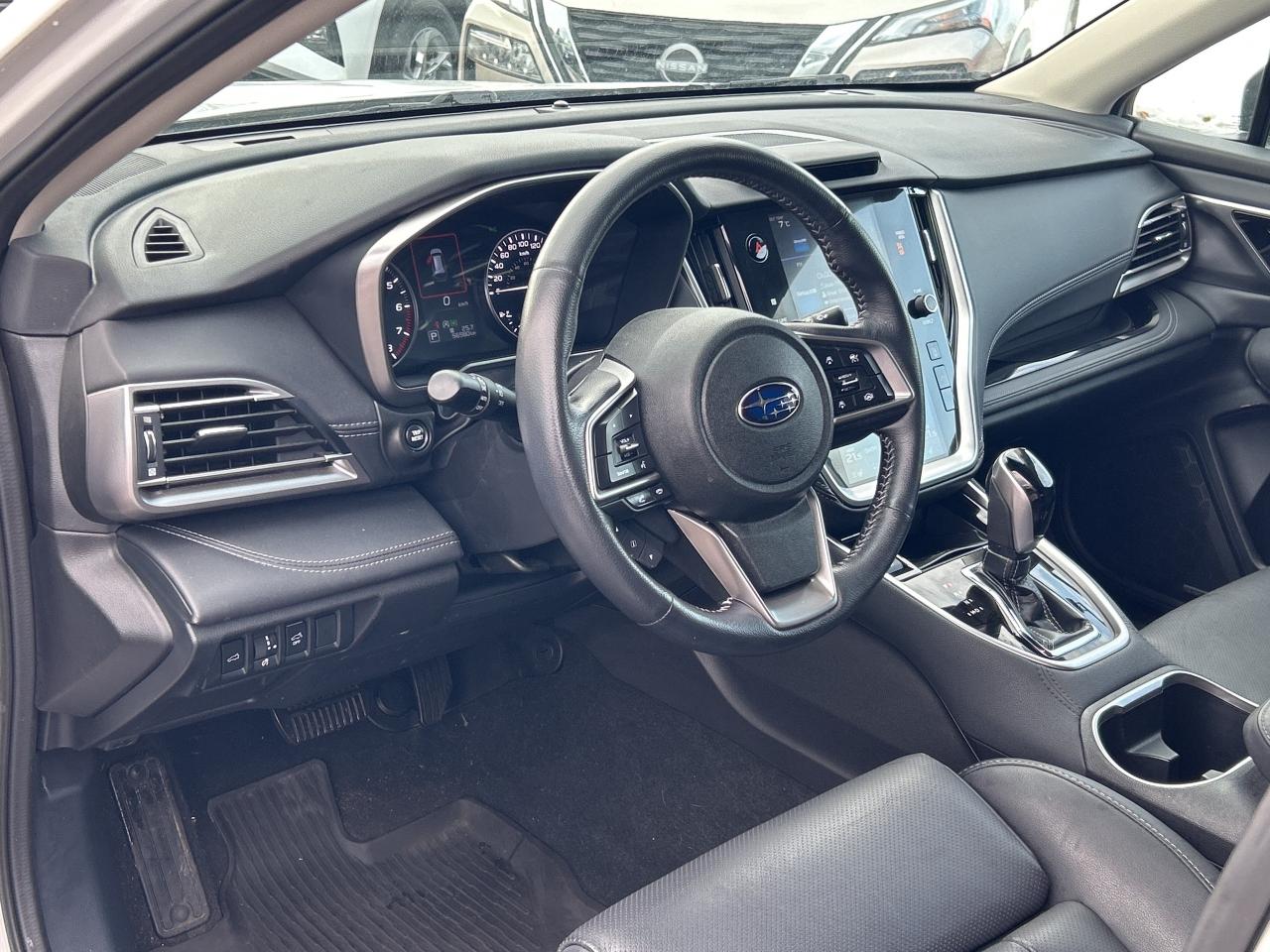 2022 Subaru Outback Limited LTHR/NAV/SUNROOF CALL NAPANEE 613-354-2100 Photo