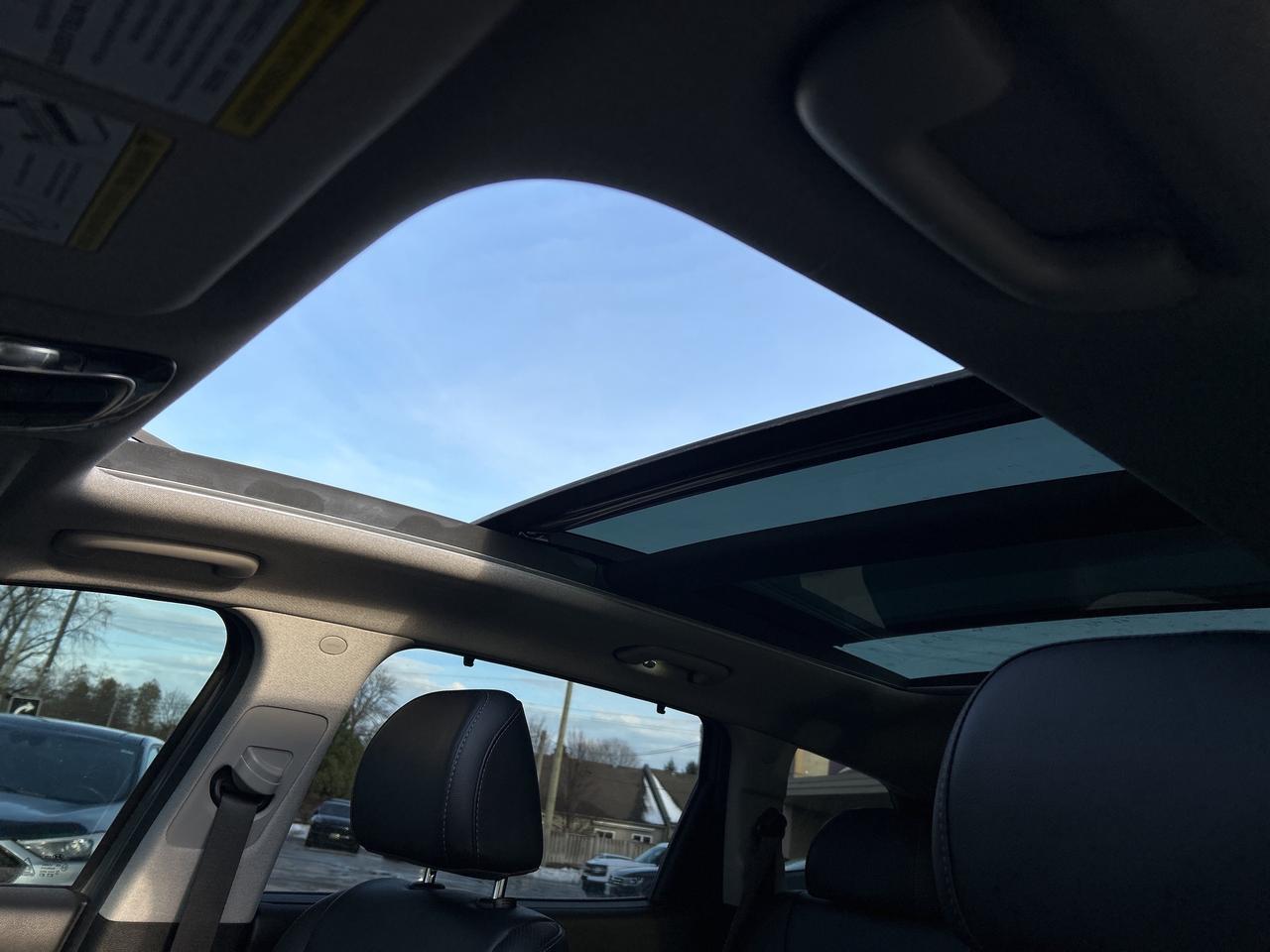 2023 Hyundai Santa Fe Preferred LEATHER/NAV/ADAPTIVE CRUISE CALL PICTON Photo