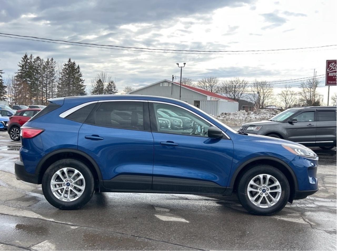 2022 Ford Escape SE AWD/NAV/REMOTE START/HEATED SEATS CALL PICTON Photo