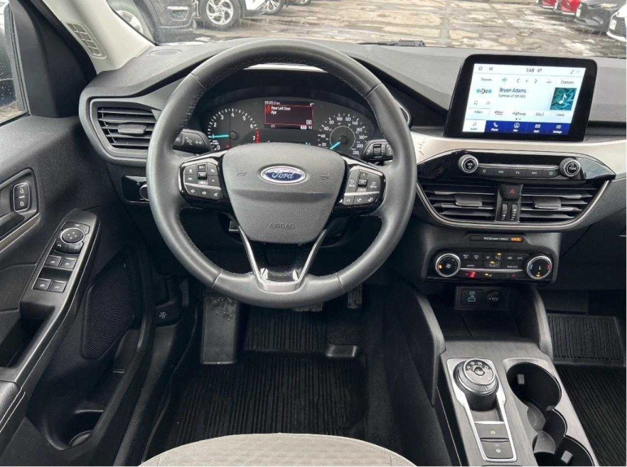 2022 Ford Escape SE AWD/NAV/REMOTE START/HEATED SEATS CALL PICTON Photo