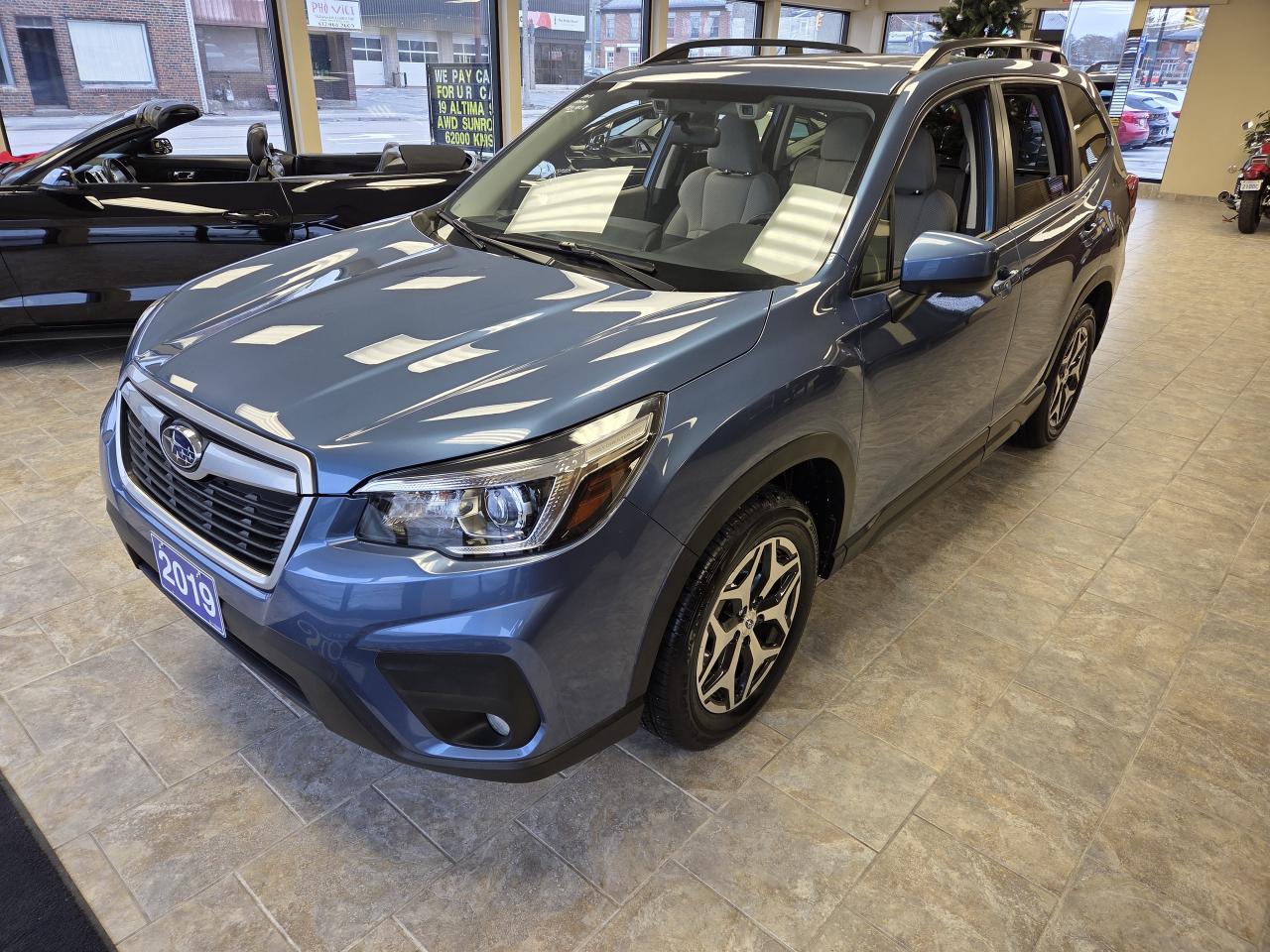 2019 Subaru Forester 2.5i Touring w-EyeSight Pkg ***CALL 613-961-8848 Photo