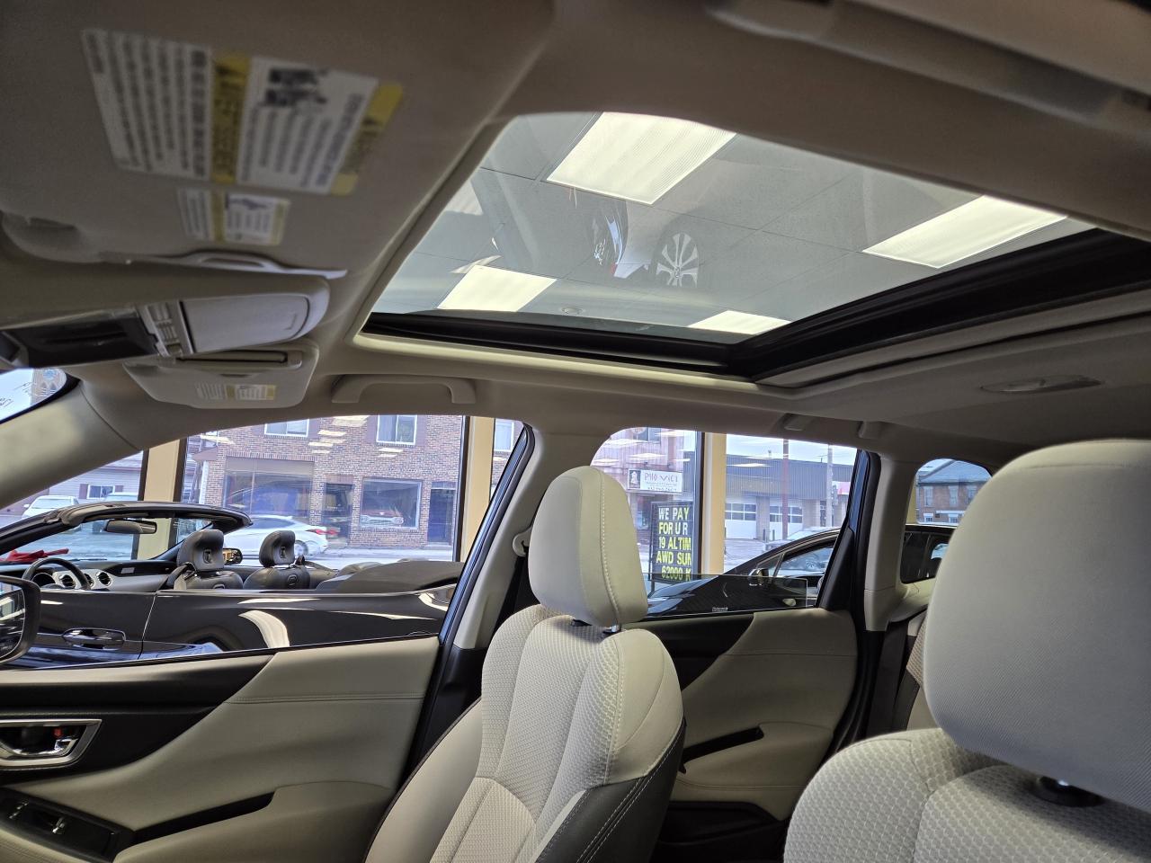 2019 Subaru Forester 2.5i Touring w-EyeSight Pkg ***CALL 613-961-8848 Photo