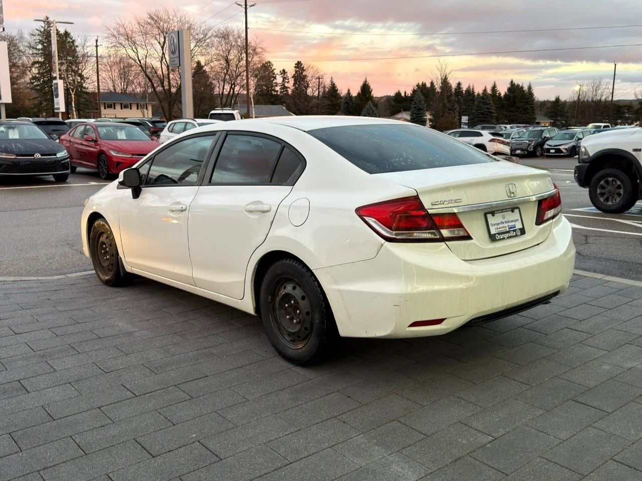 2013 Honda Civic LXAS-TRADED, HTD SEATS, BLUETOOTH, CRUISE CONTROL, Photo3
