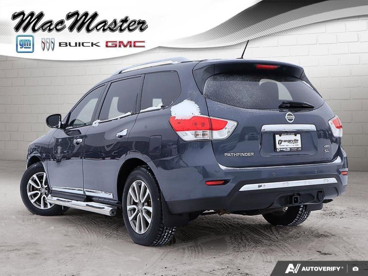 2014 Nissan Pathfinder SLSL, 3.5L V6, CVT, LEATHER, ALLOYS, 7-PASSENGER, Photo3