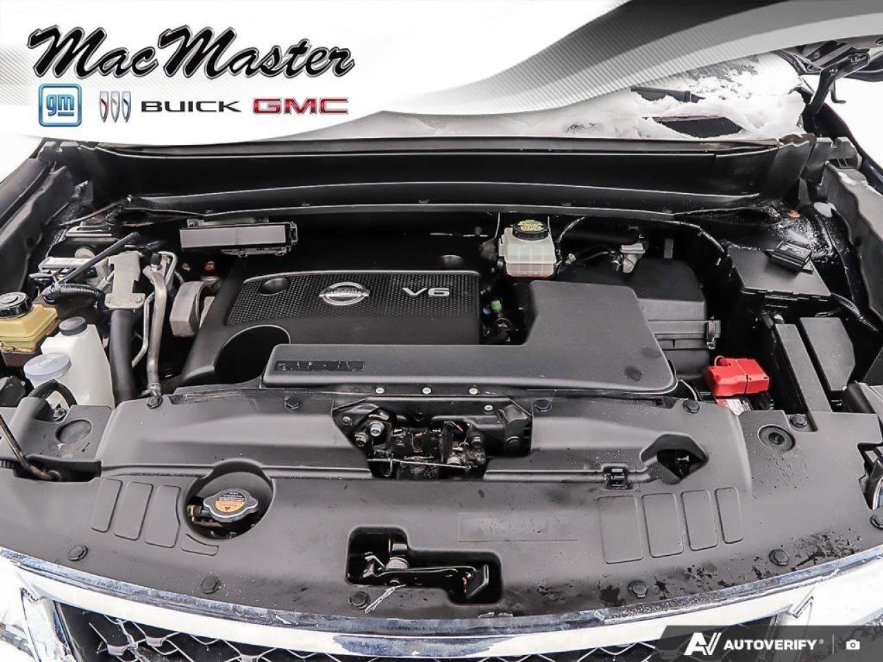 2014 Nissan Pathfinder SLSL, 3.5L V6, CVT, LEATHER, ALLOYS, 7-PASSENGER, Photo