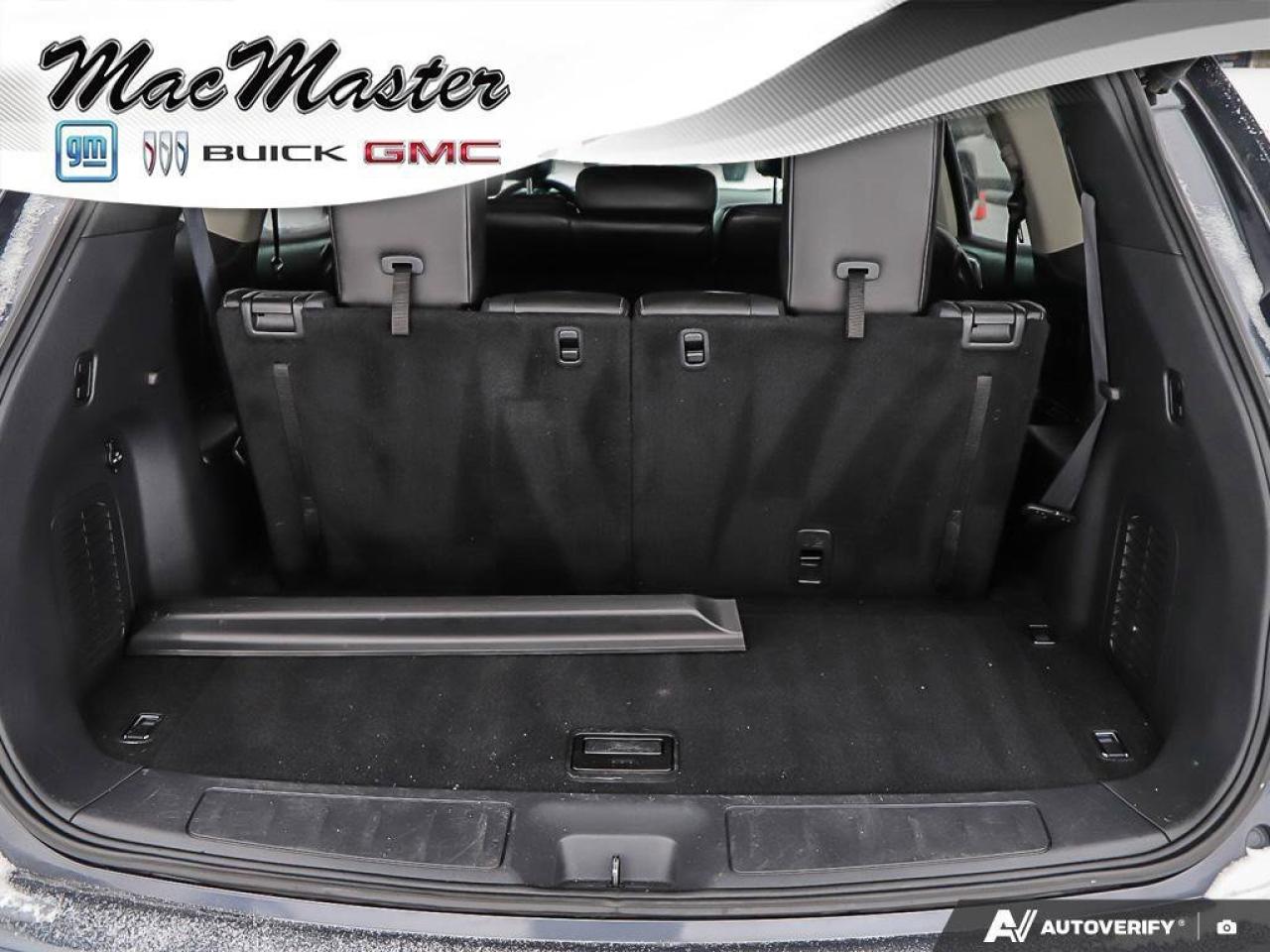 2014 Nissan Pathfinder SLSL, 3.5L V6, CVT, LEATHER, ALLOYS, 7-PASSENGER, Photo