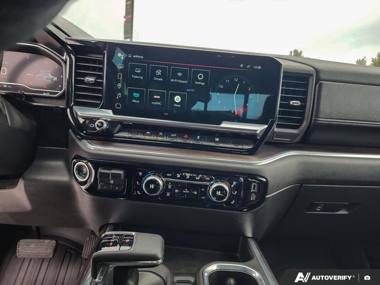 2024 GMC Sierra 1500 SLTTrailer Brake Controller   Heated Seats   Remot Photo