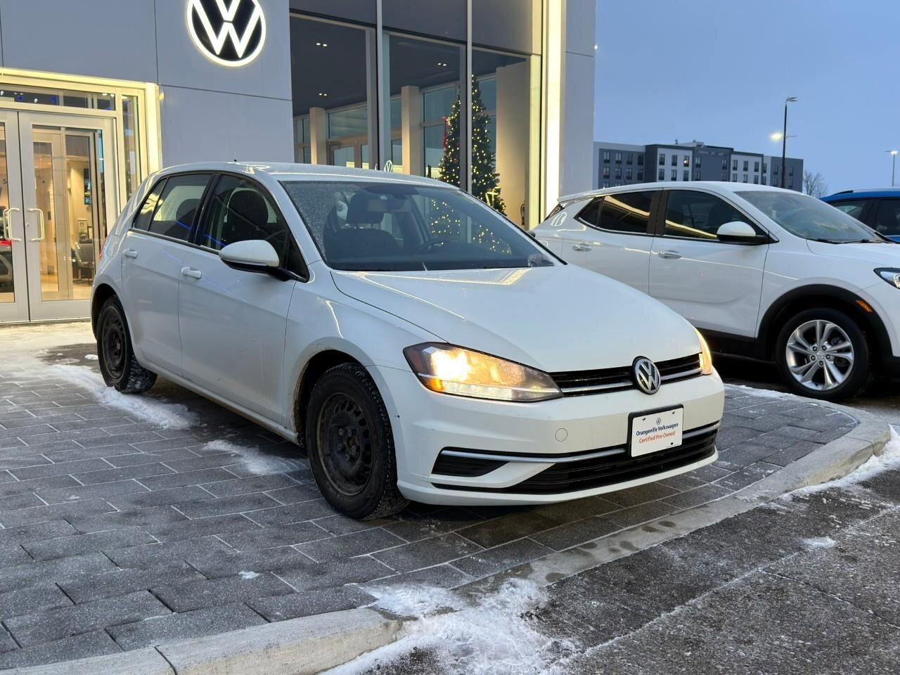 2021 Volkswagen Golf ComfortlineONE-OWNER, ACCIDENT-FREE, HTD SEATS, BA Photo2