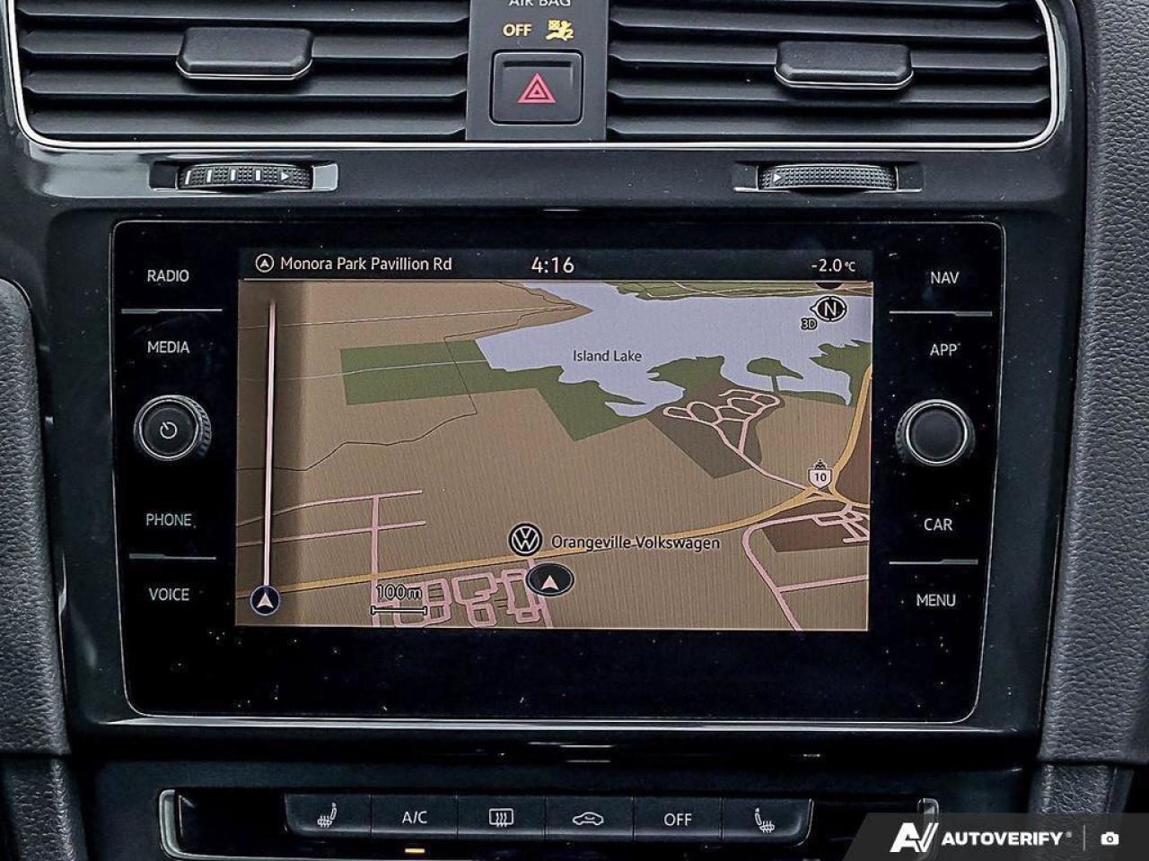 2021 Volkswagen Golf ComfortlineONE-OWNER, ACCIDENT-FREE, HTD SEATS, BA Photo