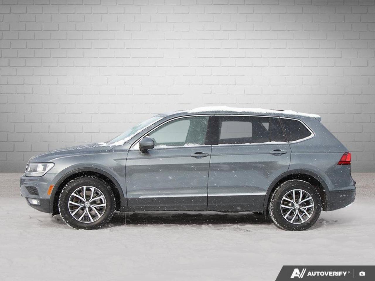 2018 Volkswagen Tiguan ComfortlineCERTIFIED AS-TRADED, NAVIGATION, HTD SE Photo