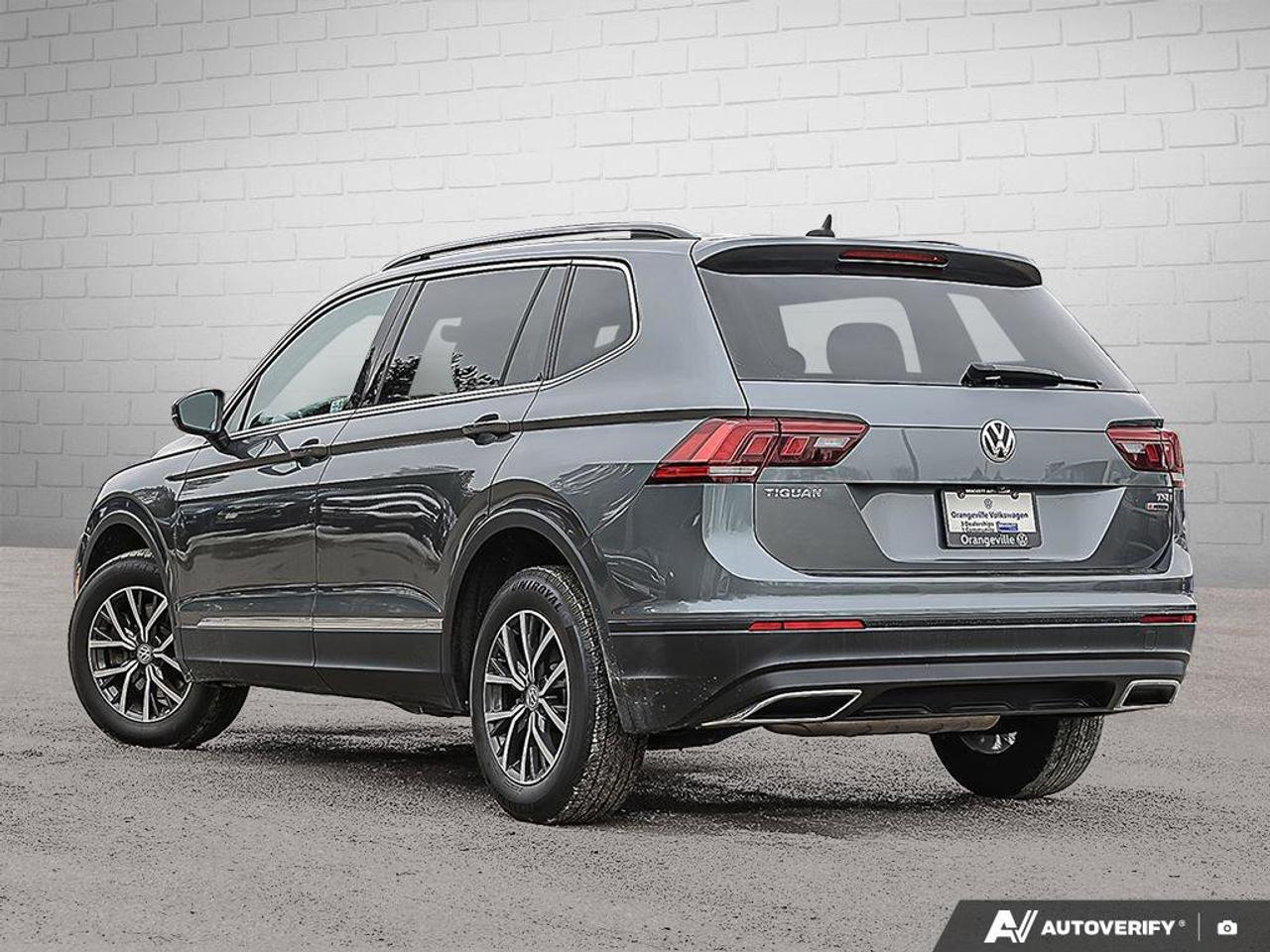 2018 Volkswagen Tiguan ComfortlineCERTIFIED AS-TRADED, NAVIGATION, HTD SE Photo3