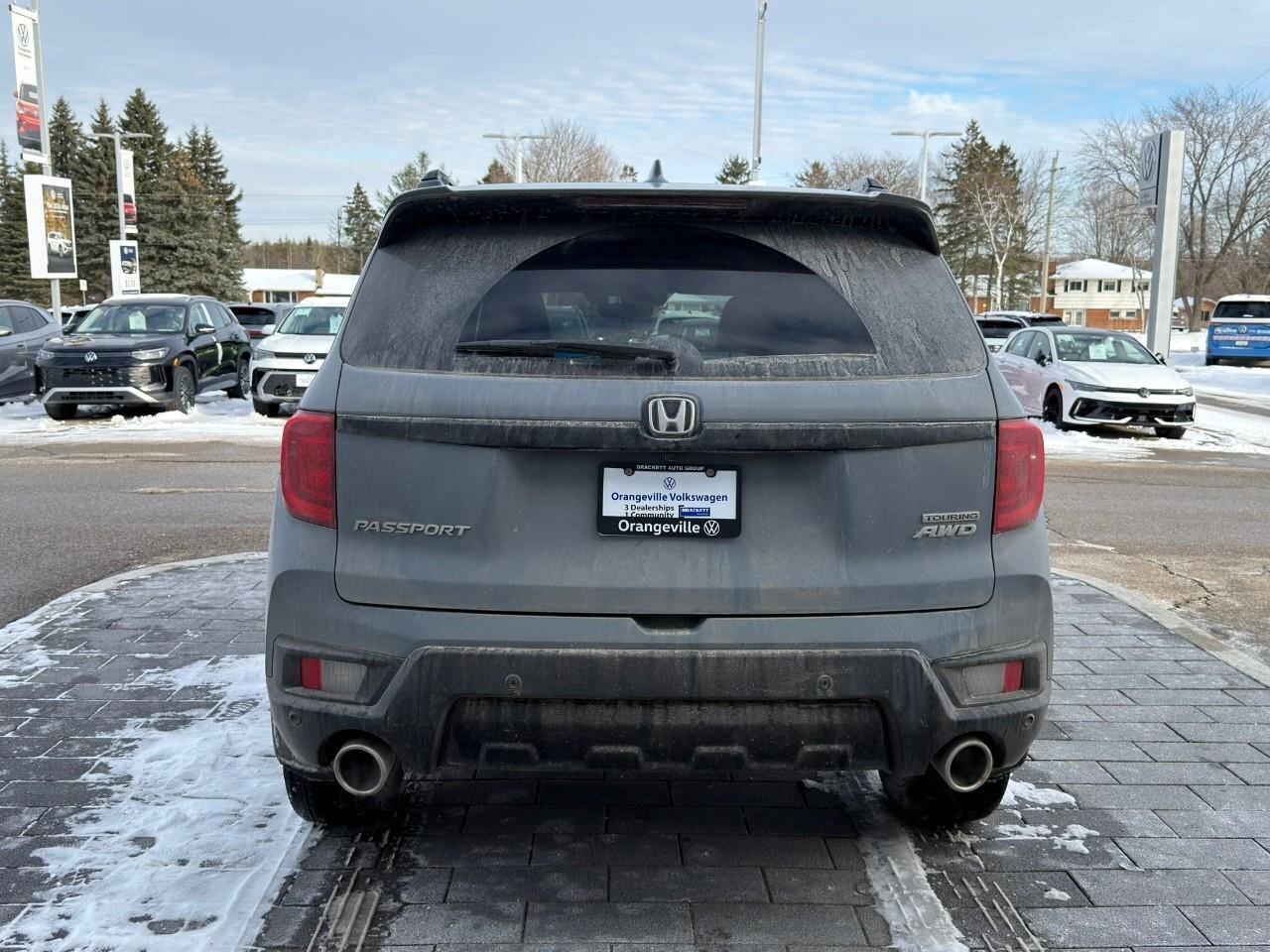 2023 Honda Passport TouringACCIDENT-FREE, HTD + CLD SEATS, SUNROOF, NA Photo4