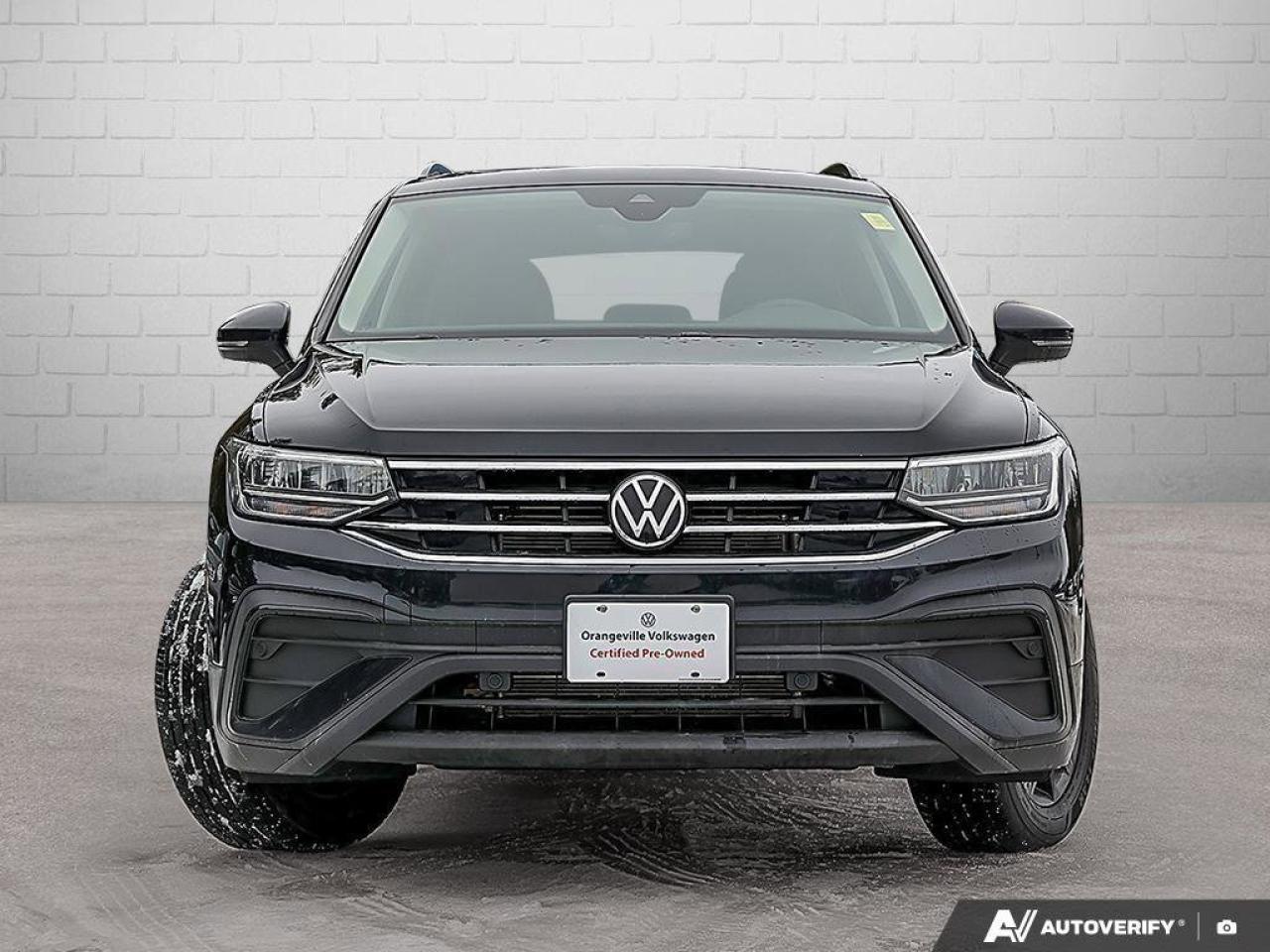 2023 Volkswagen Tiguan ComfortlineONE-OWNER, ACCIDENT-FREE, SUNROOF, HTD Photo