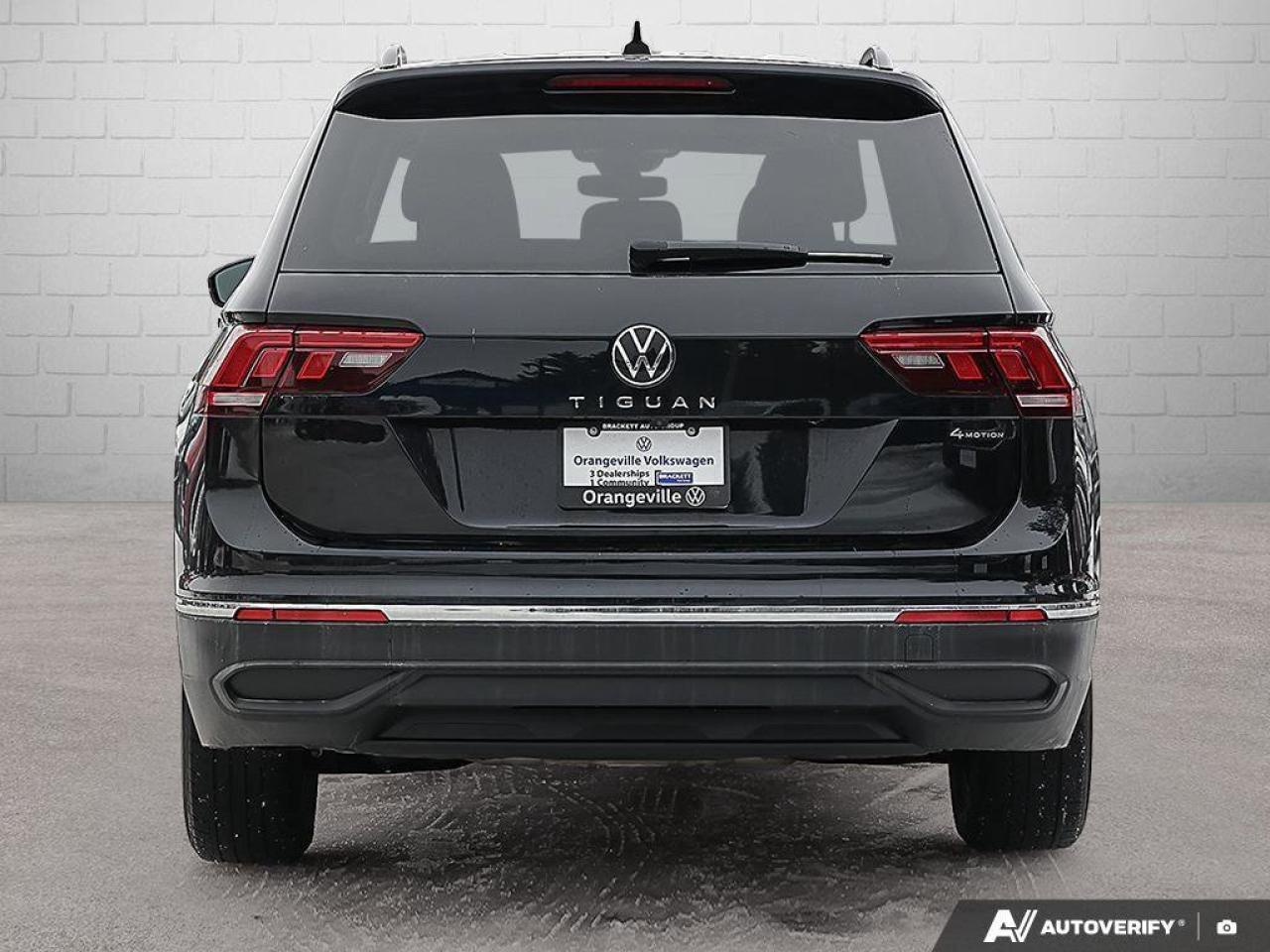 2023 Volkswagen Tiguan ComfortlineONE-OWNER, ACCIDENT-FREE, SUNROOF, HTD Photo