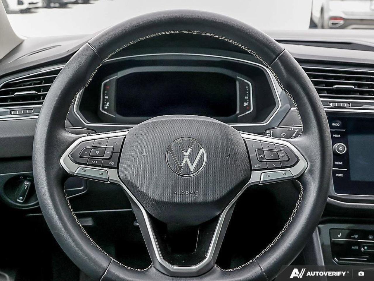 2023 Volkswagen Tiguan ComfortlineONE-OWNER, ACCIDENT-FREE, SUNROOF, HTD Photo