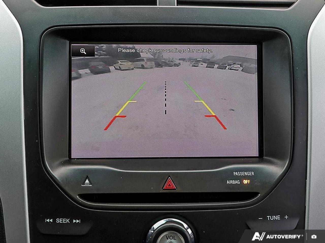 2014 Ford Explorer XLTXLT, 3.5L V6, FWD, ALLOYS, LEATHER, 7-PASSENGER Photo