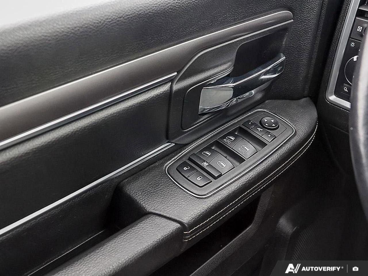 2021 RAM 1500 Classic WarlockWARLOCK, 5.7 V8, CREW CAB, ALLOYS, ALPINE, Photo