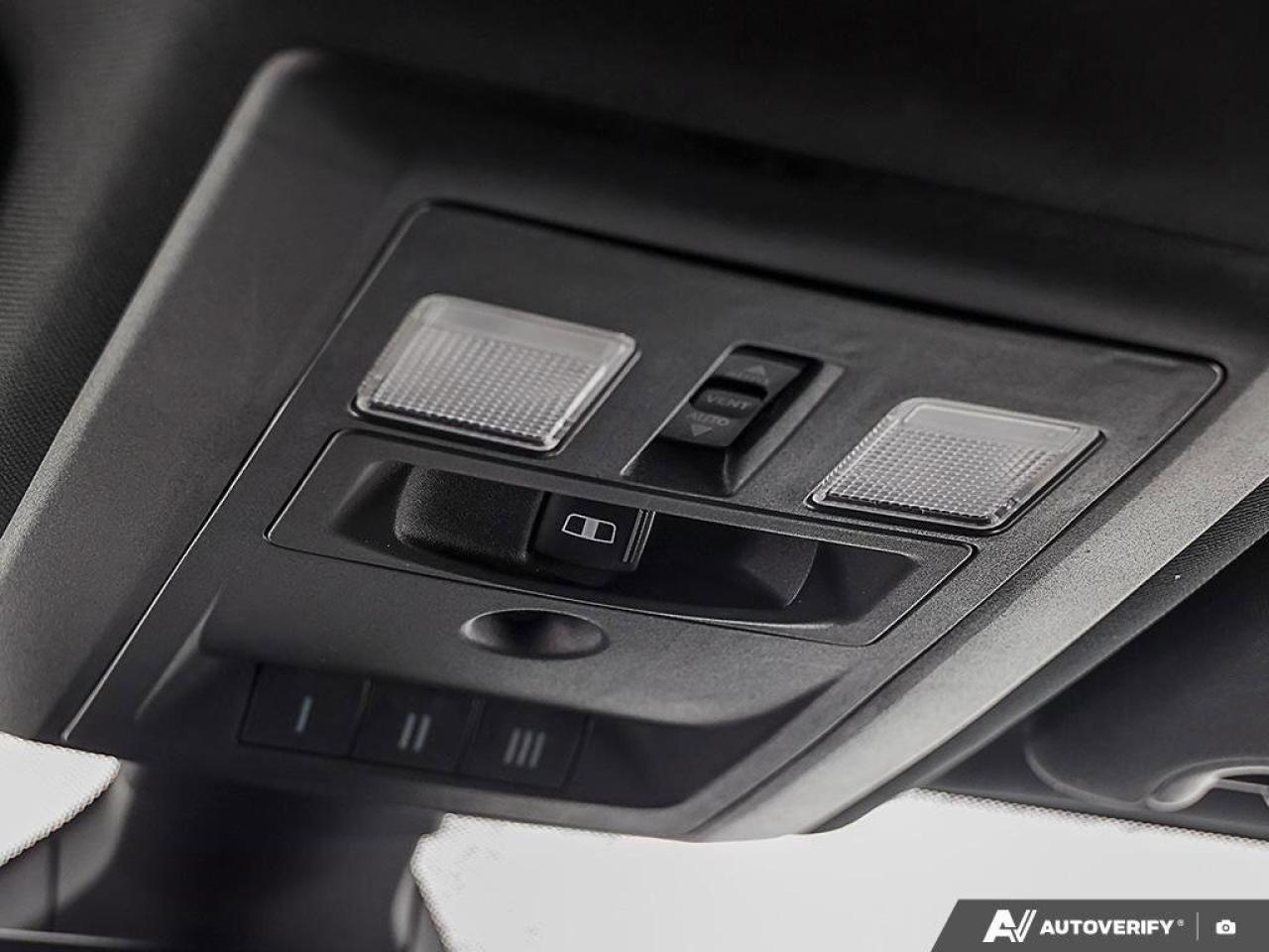 2021 RAM 1500 Classic WarlockWARLOCK, 5.7 V8, CREW CAB, ALLOYS, ALPINE, Photo