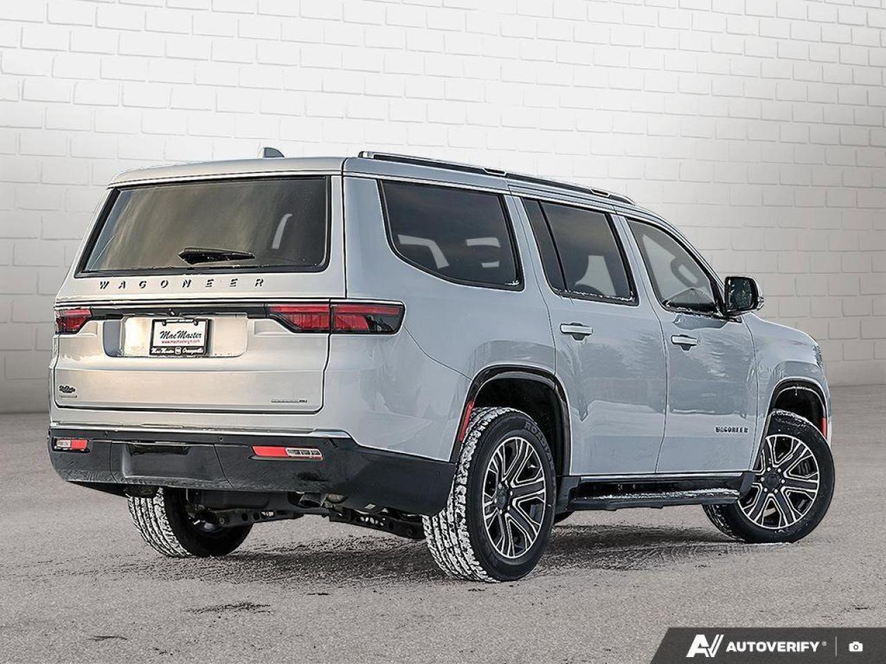 2022 Jeep Wagoneer Series IIISERIES III, 5.7L V8, AWD, LEATHER, NAV, Photo4