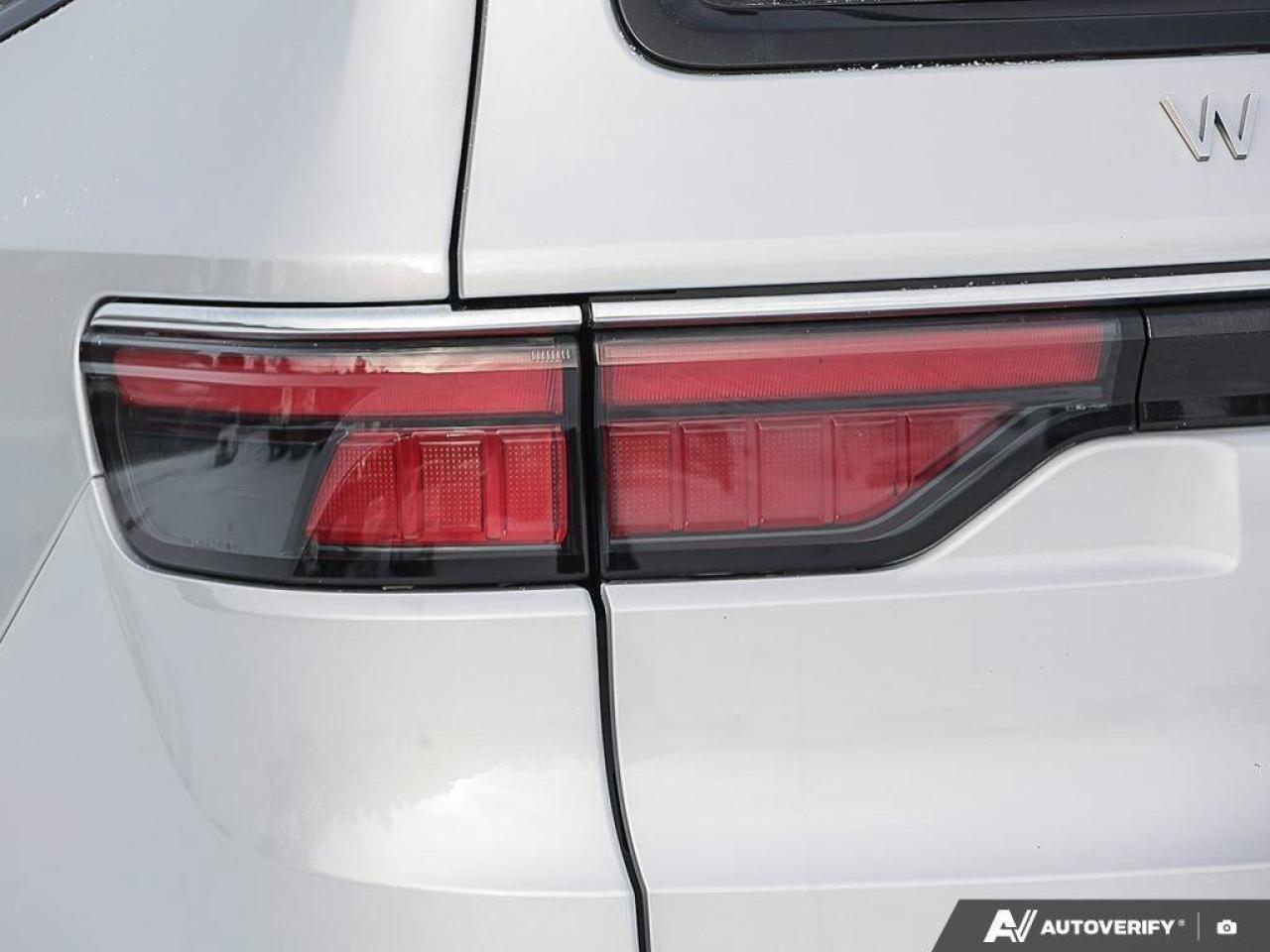 2022 Jeep Wagoneer Series IIISERIES III, 5.7L V8, AWD, LEATHER, NAV, Photo